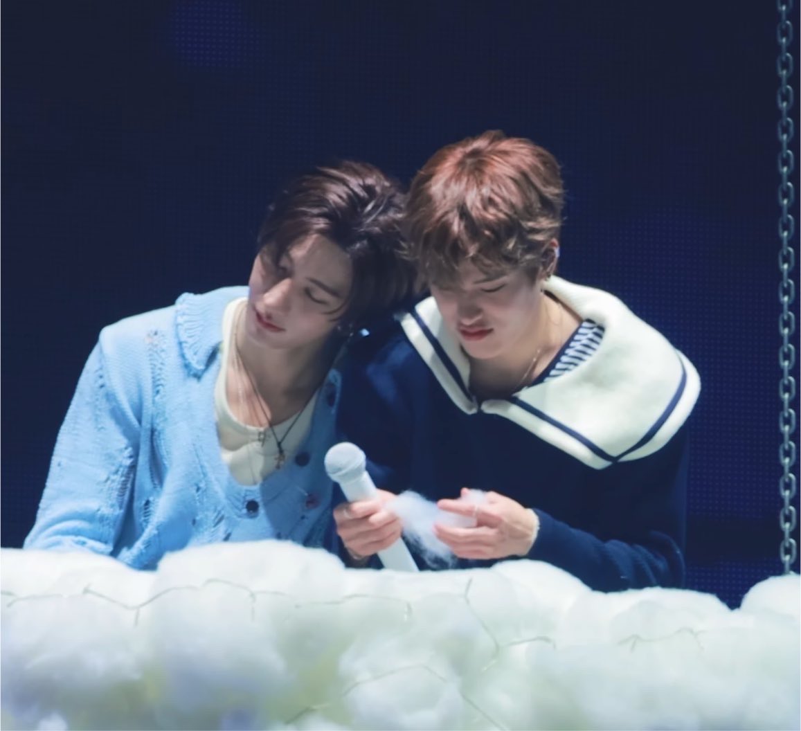 Jhnie_ssc's tweet photo. ถามแอนตันดู https://t.co/Ju1MFHcolg