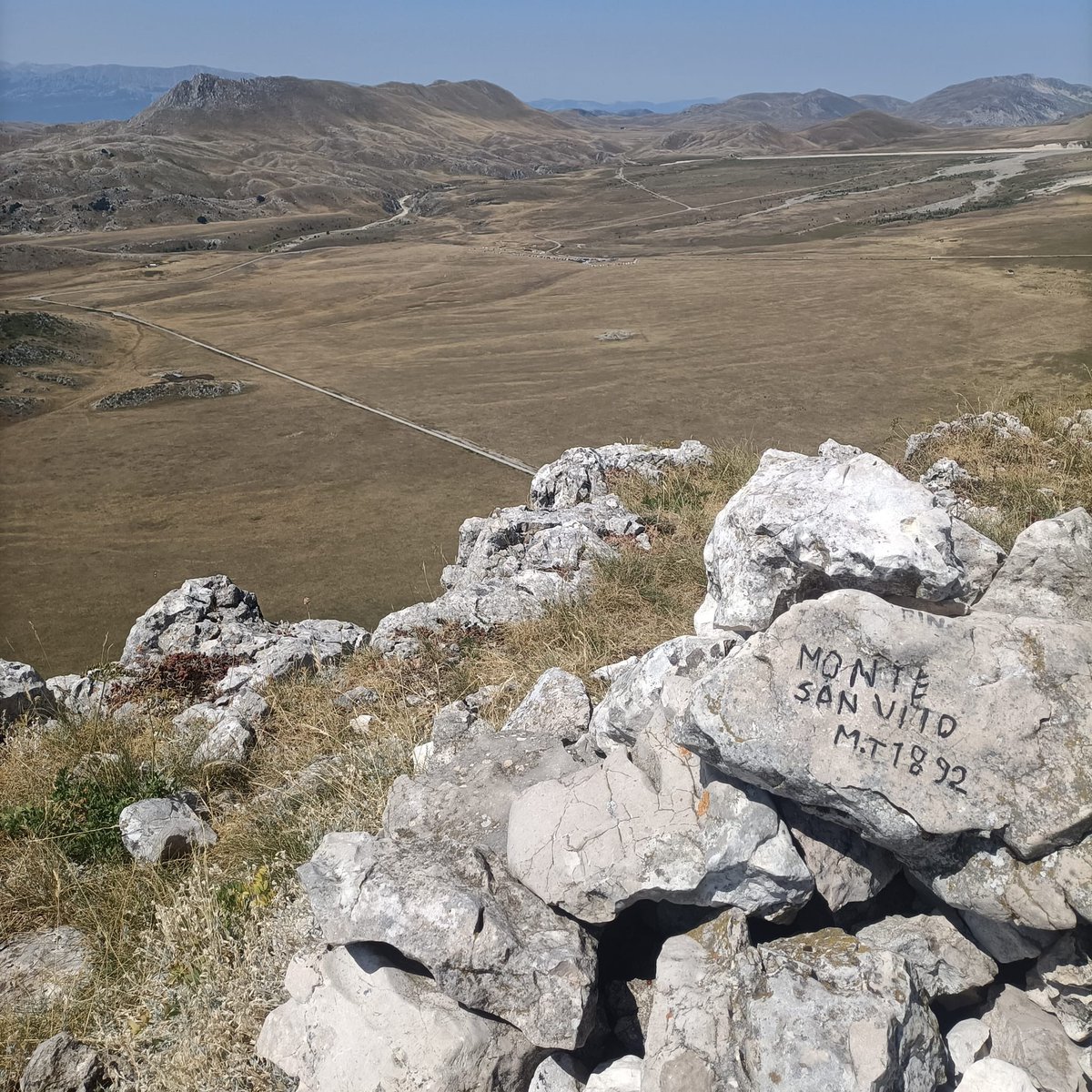 VinisioDT's tweet photo. In cerca di refrigerio #Abruzzo https://t.co/ulUpkj9q5e