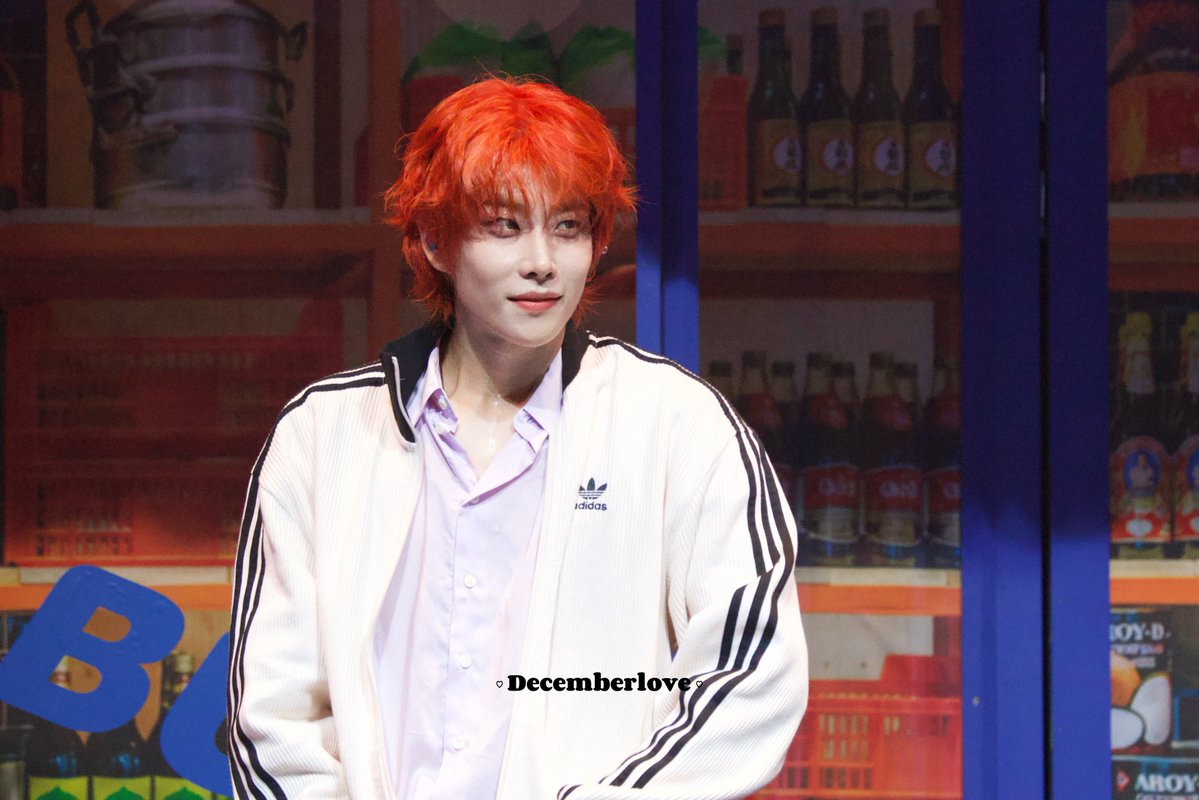 Dudu_0731's tweet photo. 260801 MJ FANMEETING <The Hangout> 
1회차

#엠제이 #MJ
#The_Hangout
#아스트로 #ASTRO https://t.co/6g9JaS9w6X