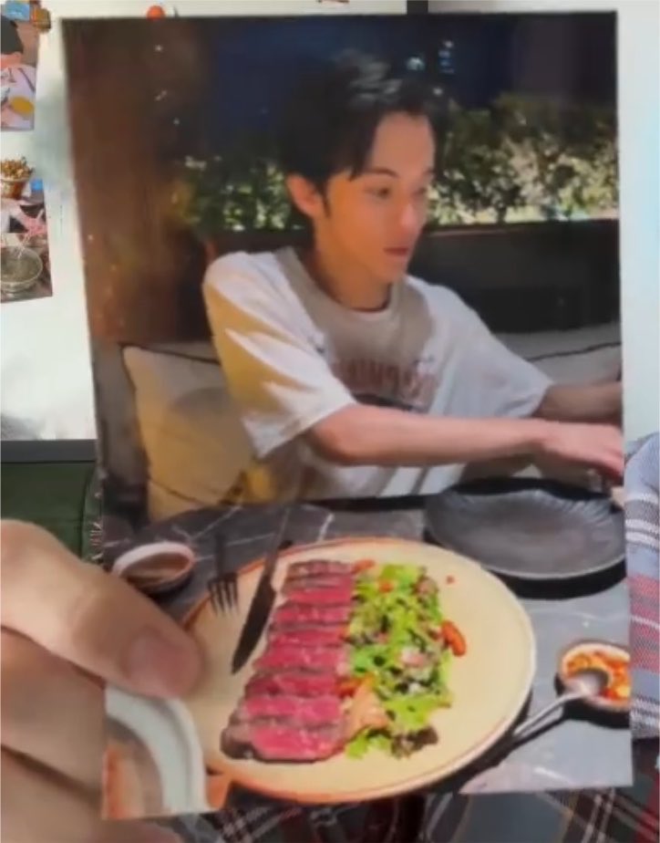 iprayncrybutdry's tweet photo. มาร์คลี ลงรูปพวกนี้ให้โลกเห็นเพิ่มเติมได้มั้ย นะ นะ มันสำคัญกับชีวิตพวกเรามาก. https://t.co/lXbhQvEbHd