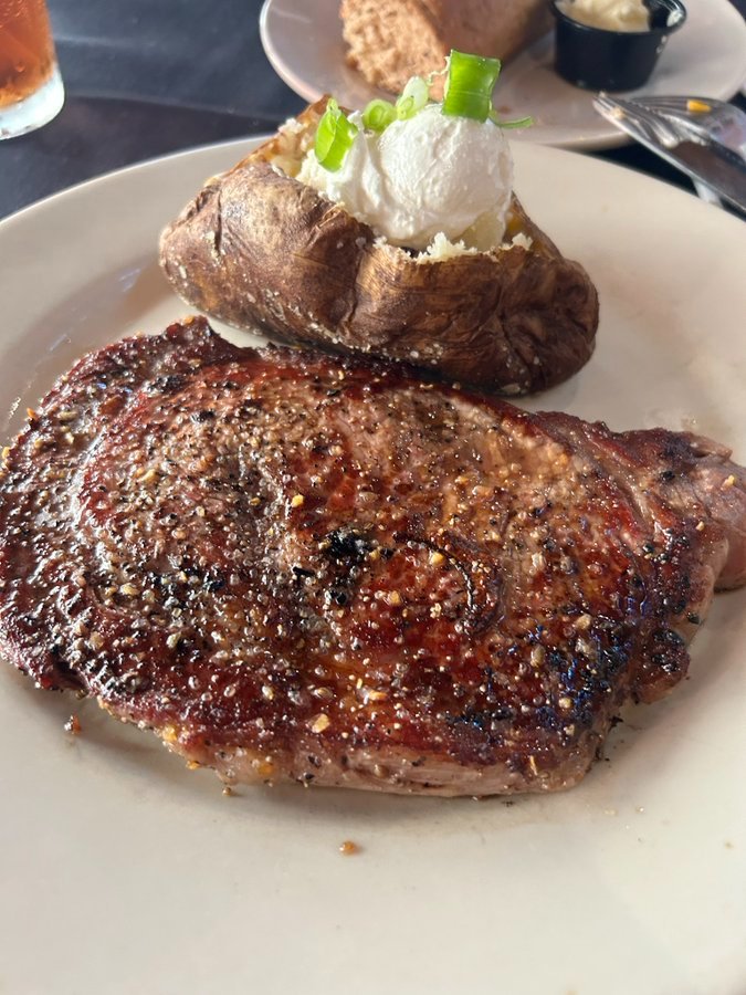 walaamaged's tweet photo. Lunch time 😋 https://t.co/kWLRhxJivR