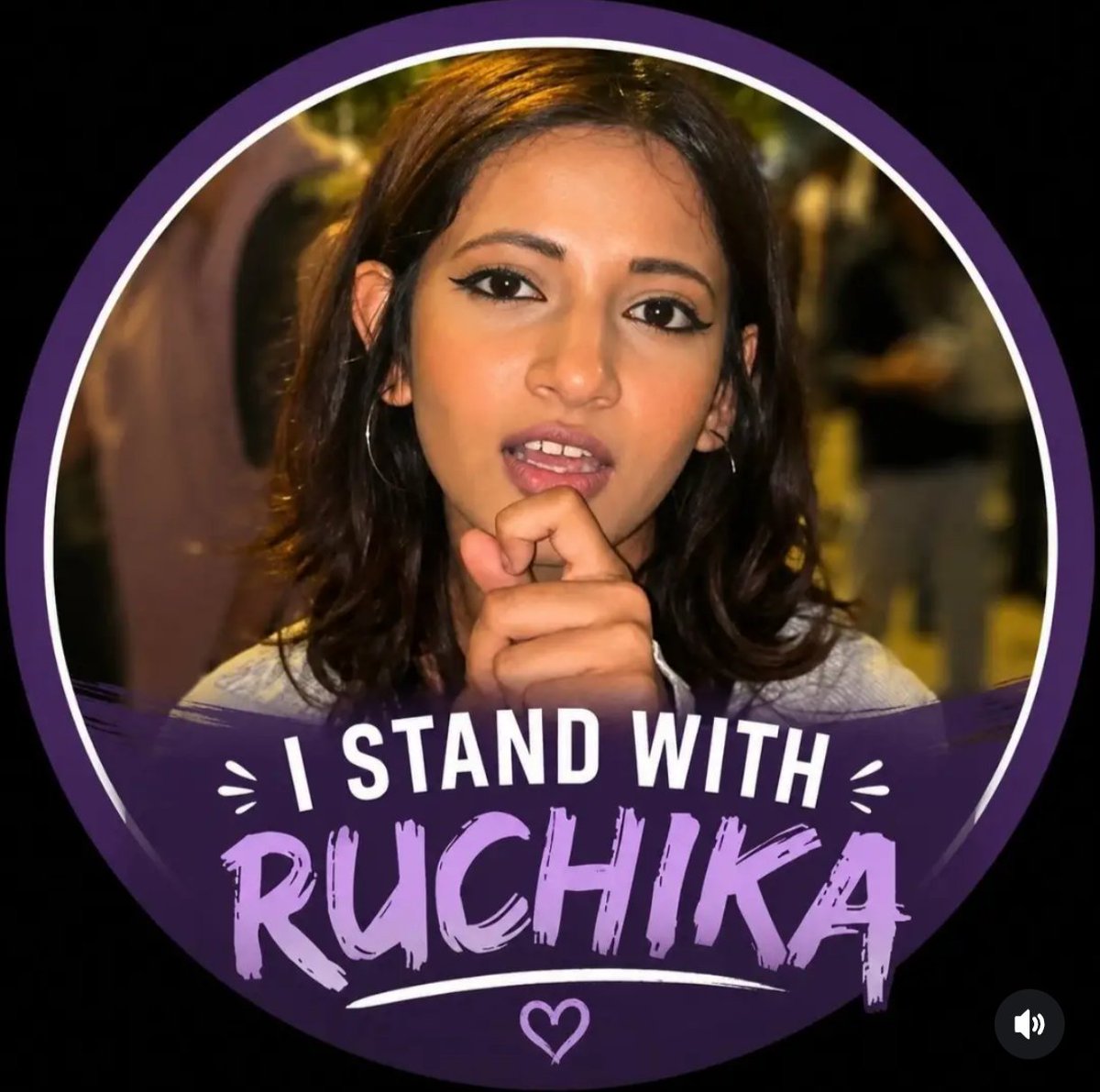 Reshmaingle's tweet photo. @Cockroachisback https://t.co/qAEU6RPRLr