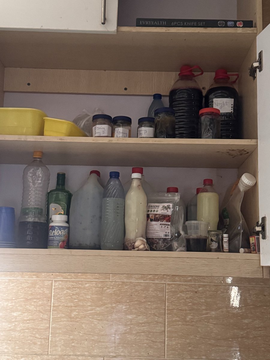 Loftystores's tweet photo. Your health is important, werey! 😂 Please, go for a full medical check-up and don’t ignore your wellbeing. Consult a doctor medical or traditional, whichever you trust but make sure you take your health seriously. Your biggest investment is your wellbeing. ❤️ https://t.co/Ycu2SSauhC