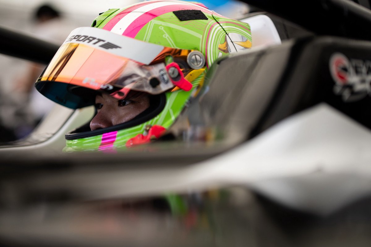 Leon_Ochiai's tweet photo. FIA-F4 JP Rd.5 in Fuji
Rd.5 P15

車を無事に持って帰ってポジションも上げて来れた事は良かったです。

頑張って来てくれたチーム、スポンサー様、両親、関わってくれている皆様に感謝を忘れず、明日も“アツいレース”して来ます🔥

#Hojust
#福興建設株式会社
#SERNES株式会社
#Lambostyle
#f4jp https://t.co/ZE6UZGzerR