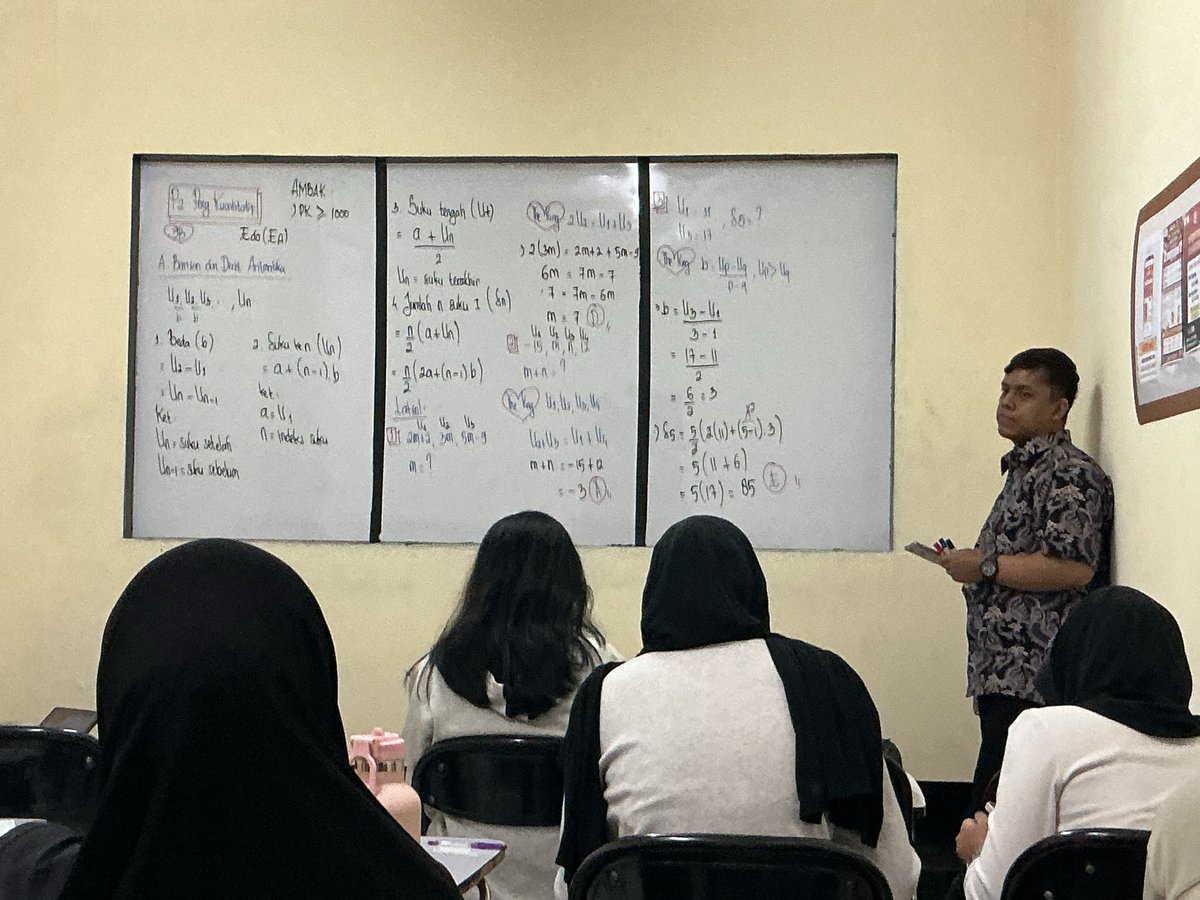 yourrrbei's tweet photo. punya akun studytwt tp grgr energinya cpt capek.. tdk pernah aplot apap jirs.. https://t.co/vUx3CtS76a