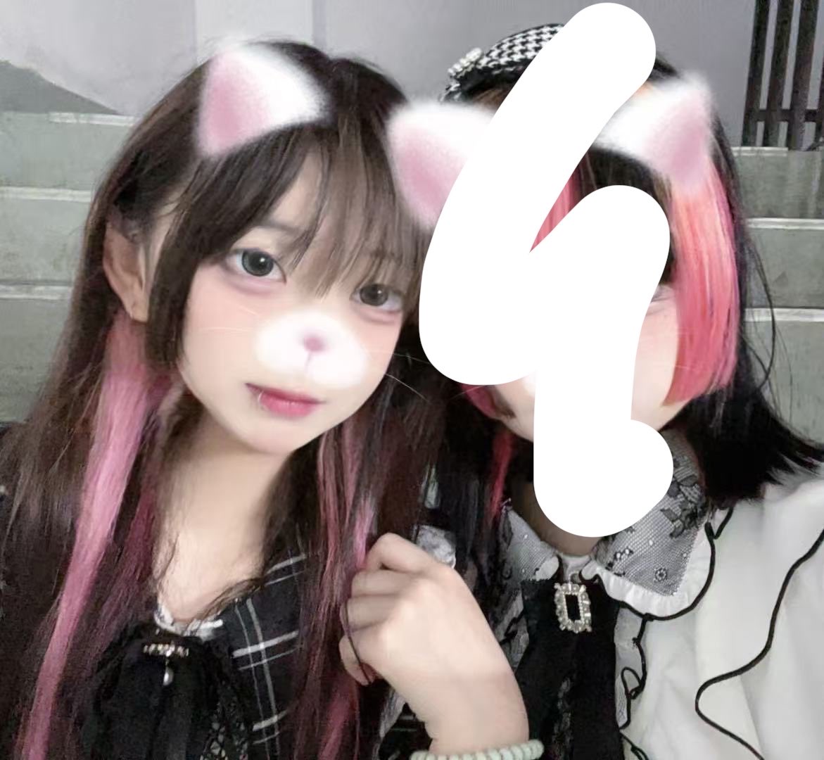 AKINAorzz's tweet photo. 码一下好朋友 #那啥系 #挂壁 #od #自残 #金主 #女高 怎��挣钱呜呜呜我要哭了 https://t.co/Lc5XSUIJkZ