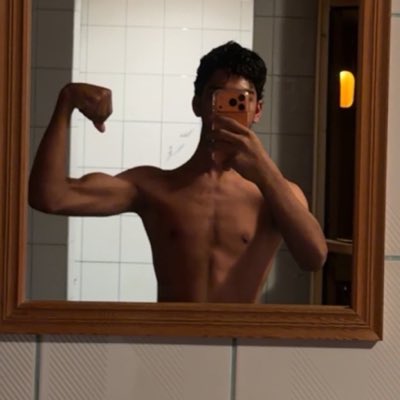 sovihb's tweet photo. #صورة_جديدة_للملف_الشخصي https://t.co/zrCfOWqeez