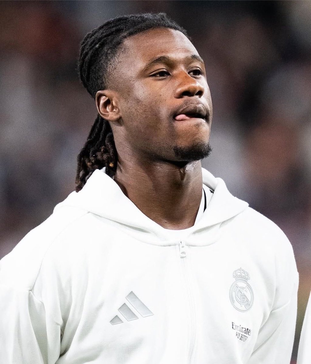 DanikRM_'s tweet photo. Este tío no puede seguir vistiendo la camiseta del Real Madrid. https://t.co/CmwJHDEmQW