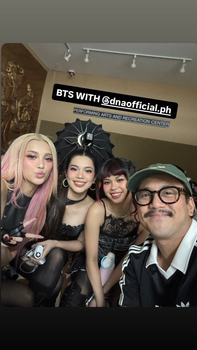 thednahelix's tweet photo. DNA Unfiltered moments from the “SPIDER” era. 🕸️

#DNA #DNA_Album #DNA_Spider 

©️: Gio Puyat https://t.co/yNtAZXPVeL