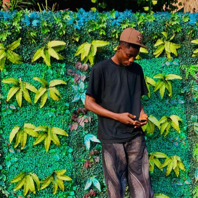 Basito1670540's tweet photo. #NewProfilePic https://t.co/KgNygDVa8N