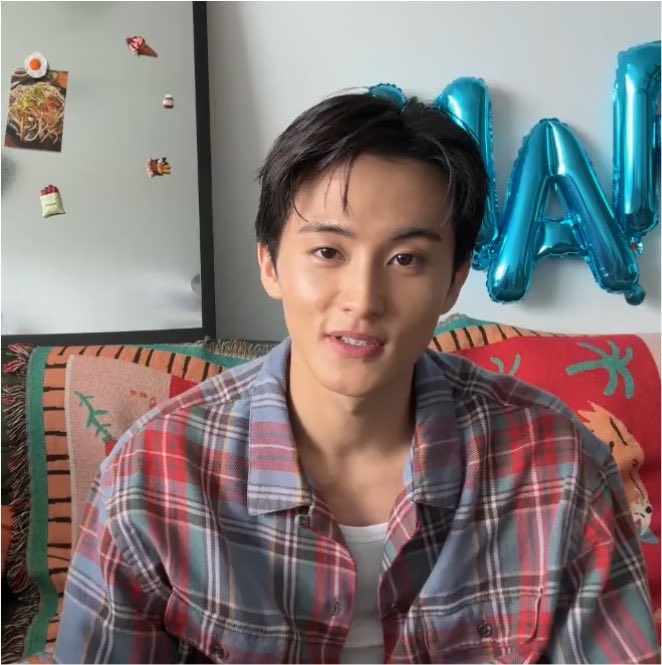 moonbackk's tweet photo. miss you mak a mark lee https://t.co/ehJ641gxfv