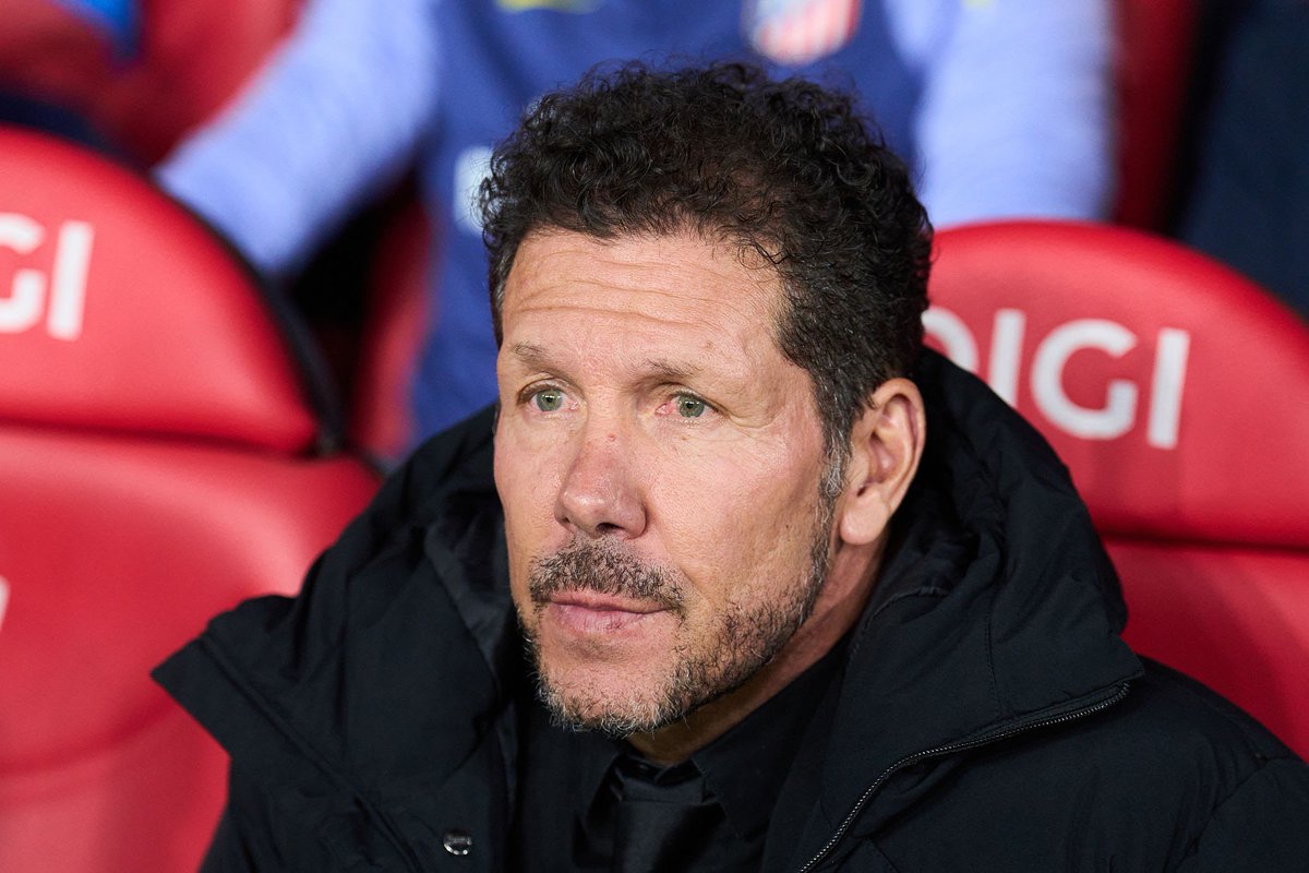 UTD_Seth001's tweet photo. 🚨Diego Simeone on Manchester United’s 2–1 victory over Atlético Madrid.

🎙️ Reporter: Diego, despite the defeat, what stood out to you the most about tonight’s match?

🗣️ Diego Simeone: “I have to be very honest. Forget the scoreline for a moment, forget the tactics and even forget the players. The thing that impressed me the most today was the atmosphere Manchester United’s supporters created.”

“From the first whistle to the final whistle, they never stopped singing. They were loud, passionate and behind their team every single minute. I always hear people talk about Manchester United fans, but experiencing it in person is completely different.”

“This was only a pre-season match, but they made it feel like a Champions League night. The intensity from the stands was incredible, and as a coach you notice those things immediately because they give the players extra energy.”

“I’ve managed in some of the biggest stadiums in Europe, and I have enormous respect for passionate supporters everywhere. Today, the Manchester United fans reminded everyone why Old Trafford and this club are so special, even away from home.”

“The appreciation today belongs to the Manchester United supporters. They backed their team from start to finish, celebrated every tackle, every recovery and every attack. That kind of support can change the momentum of a game.”

“The players won the match on the pitch, but the fans played their part as well. They created an unbelievable atmosphere and pushed their team forward. In my opinion, they are among the very best supporters in world football, and tonight they showed exactly why they have that reputation.”