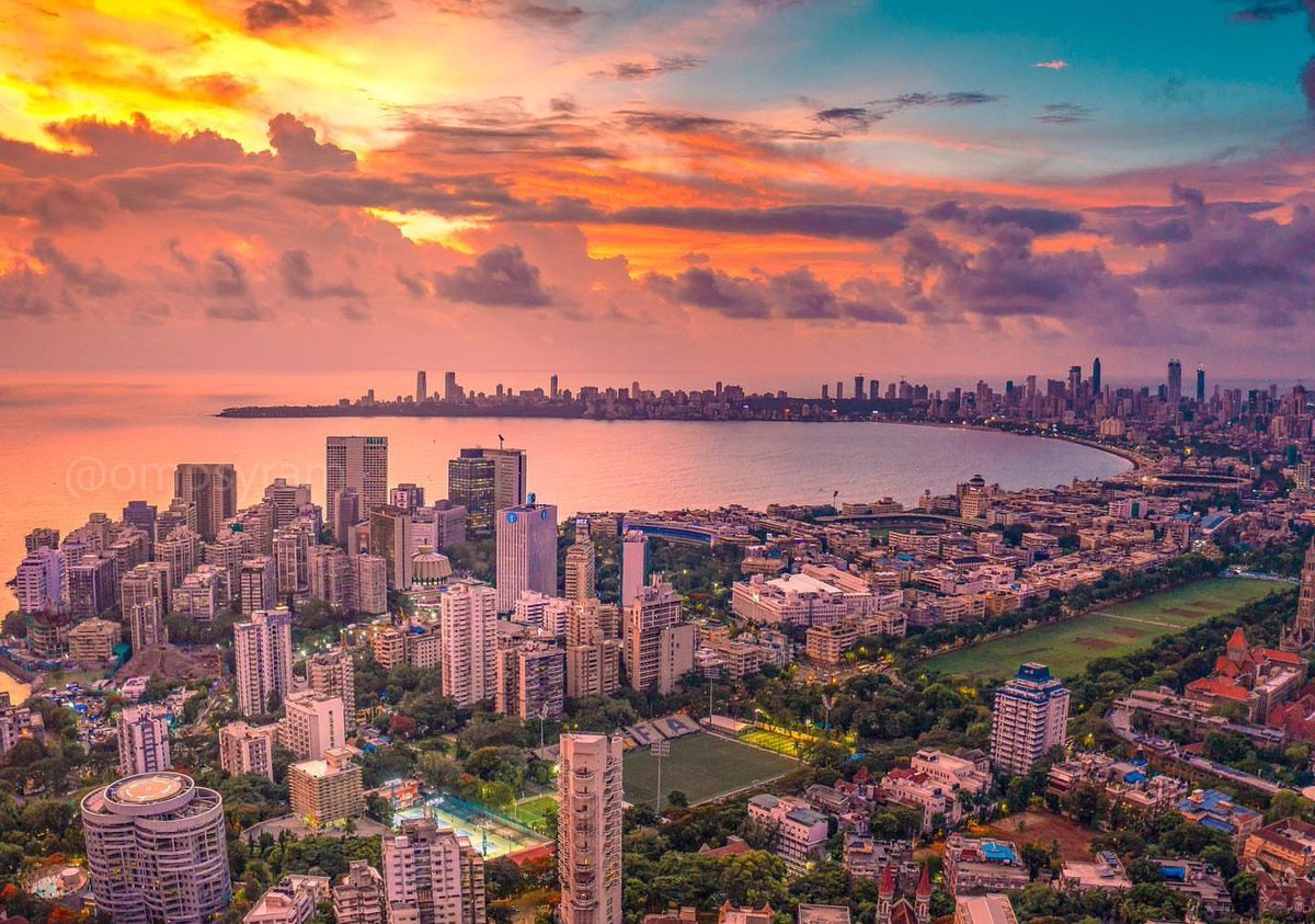 exploreinindia's tweet photo. 🚨Top 10 Districts by #UPI Payment June 2026 by (₹ Crore)🇮🇳

1️⃣Bengaluru 90,109
2️⃣Mumbai Suburban 58,518
3️⃣Pune 48,989
4️⃣Ranga Reddy 32,709
5️⃣Chennai 29,940
6️⃣Malkajgiri 29695
7️⃣Thane 28519
8️⃣Hyderabad 23626
9️⃣Mumbai 23369
🔟Jaipur 20612

Ahmedabad 20k
Gurugram 19k
✅Delhi 66603 https://t.co/JYn64OnXfm