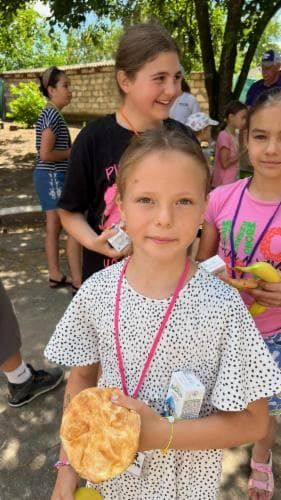 GlobalSignet's tweet photo. Help send kids to camp in Moldova and Ukraine.  Your gift brings Hope to them and changes their lives!  Go ahead and make a difference today: https://t.co/66xCU5llxv https://t.co/ehIuI6Pbwb