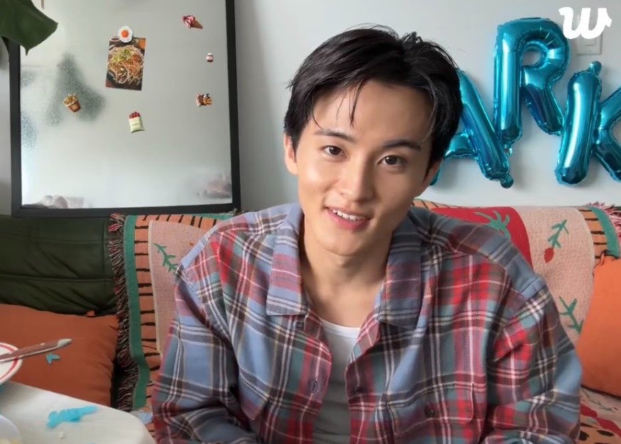 recreathings's tweet photo. birthday boy 🥹 happiest birthday baaang

#오랜내여름민형아생일축하해
#AlwayswithMarkLee https://t.co/CYzTHd2DyU