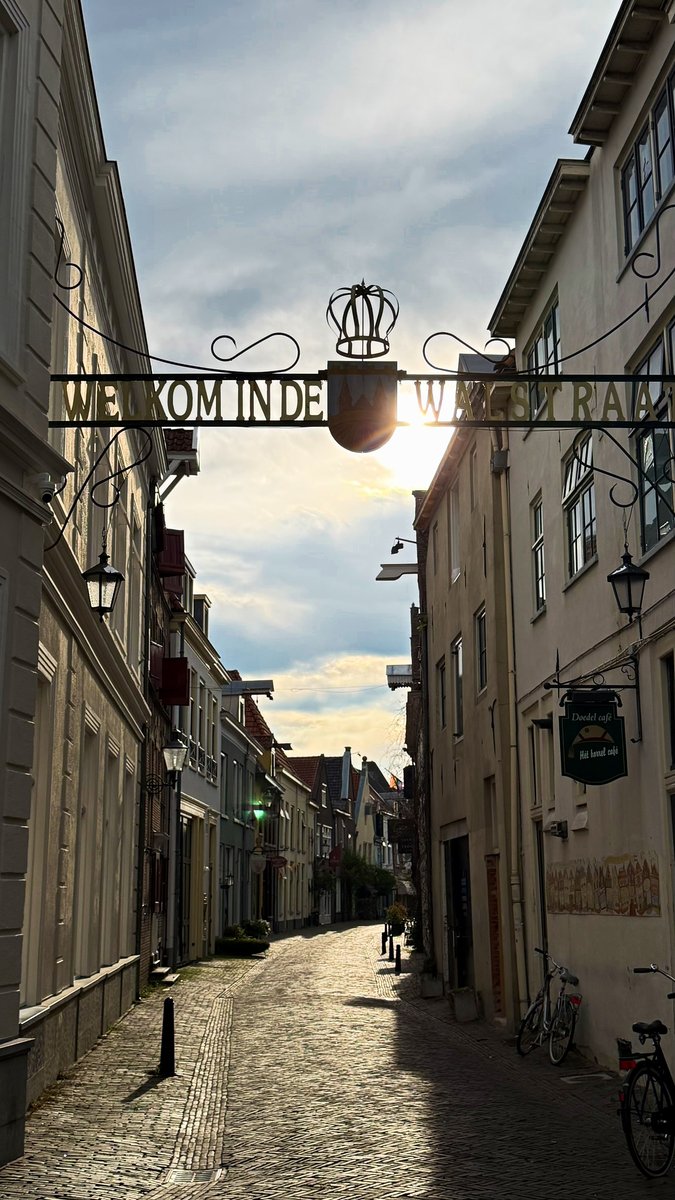 WalkingRoel's tweet photo. Hierbij deel 1 van de #FotoTop12 van mijn #Hanzestedenpad-wandeling van vandaag (01-08-2026) in @ProvOverijssel en @provgelderland, van #Deventer naar #Zutphen: https://t.co/BCbFYohSlI