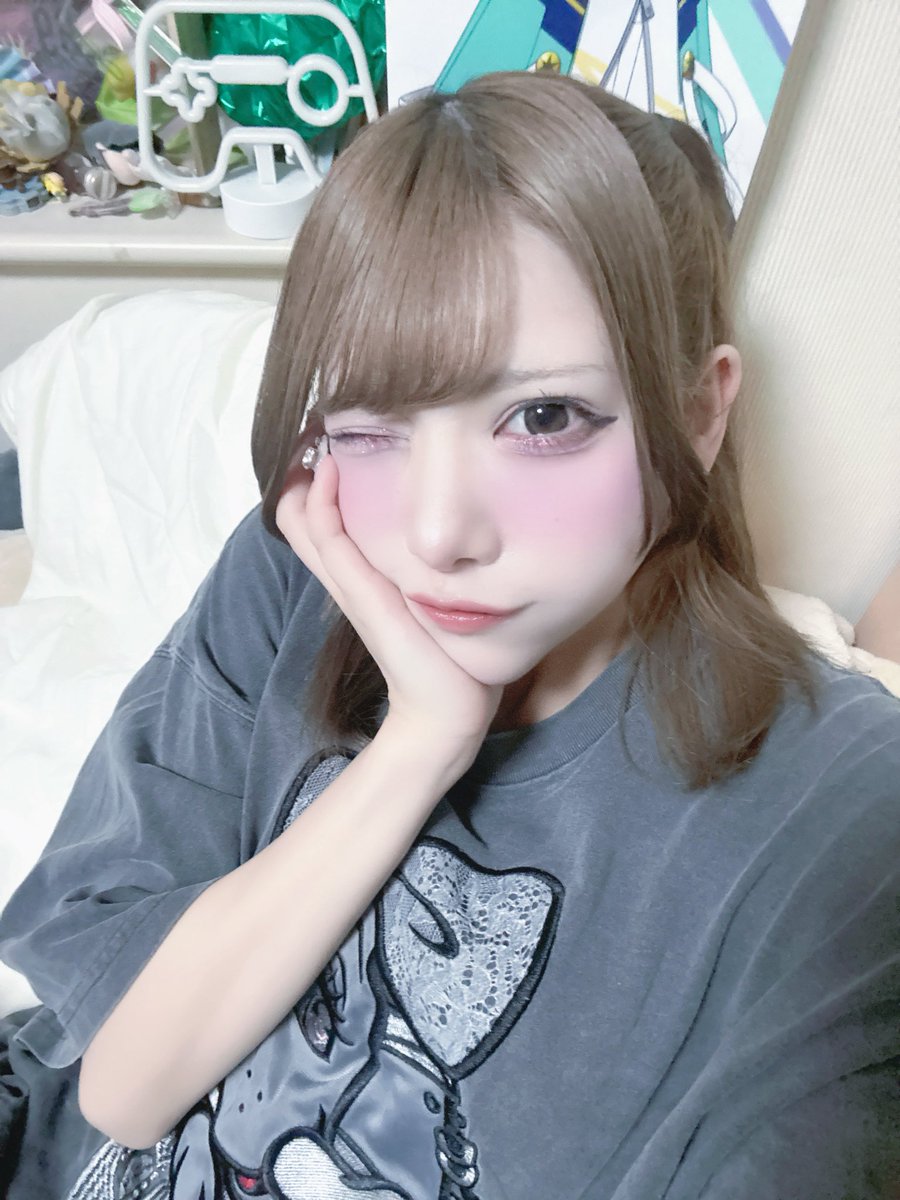 hina_SKKH's tweet photo. 写真撮るの忘れたから今のオレ＞ ̫＜ ♡ https://t.co/GOe2hR5GxZ