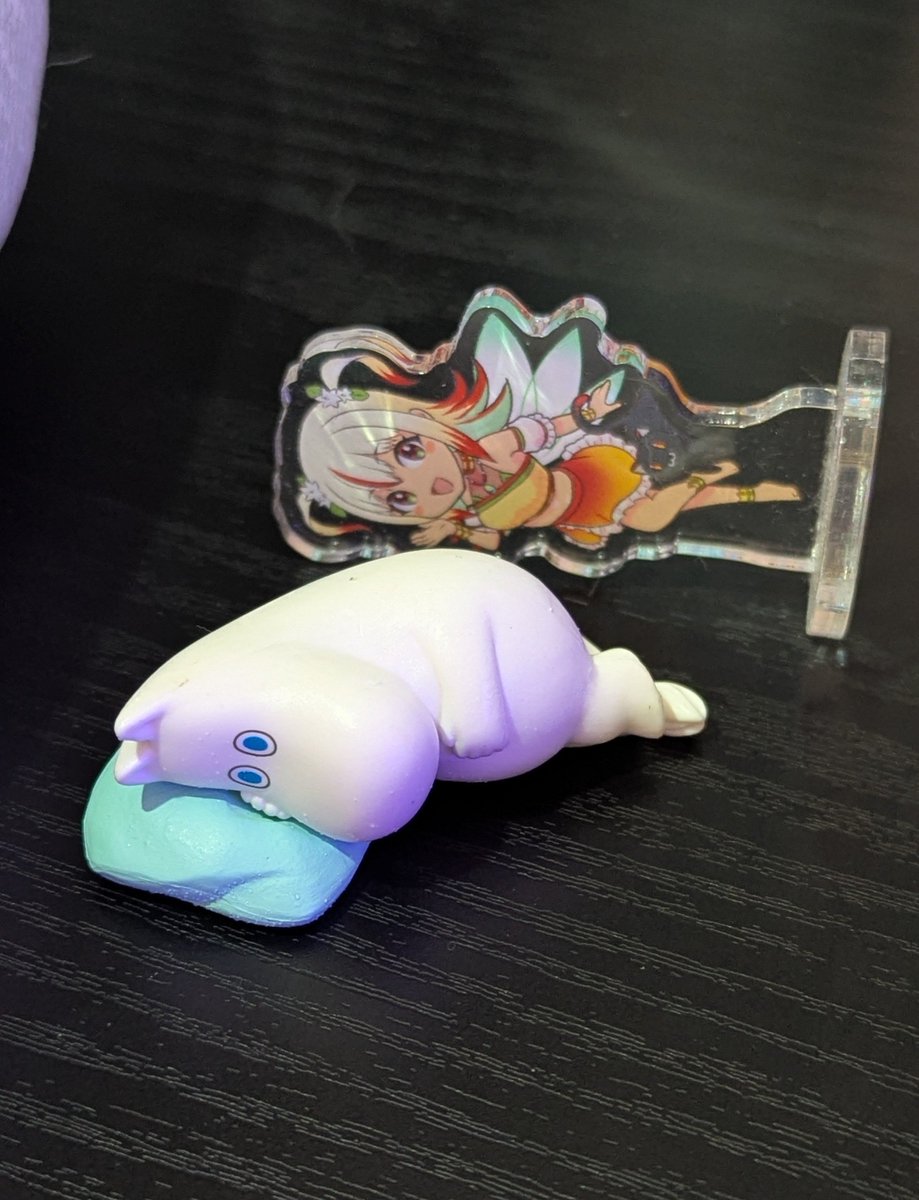 7mi_Prickine's tweet photo. 眠れないムーミンかわゆすぎる🩵 https://t.co/PbK9l2Rm1K