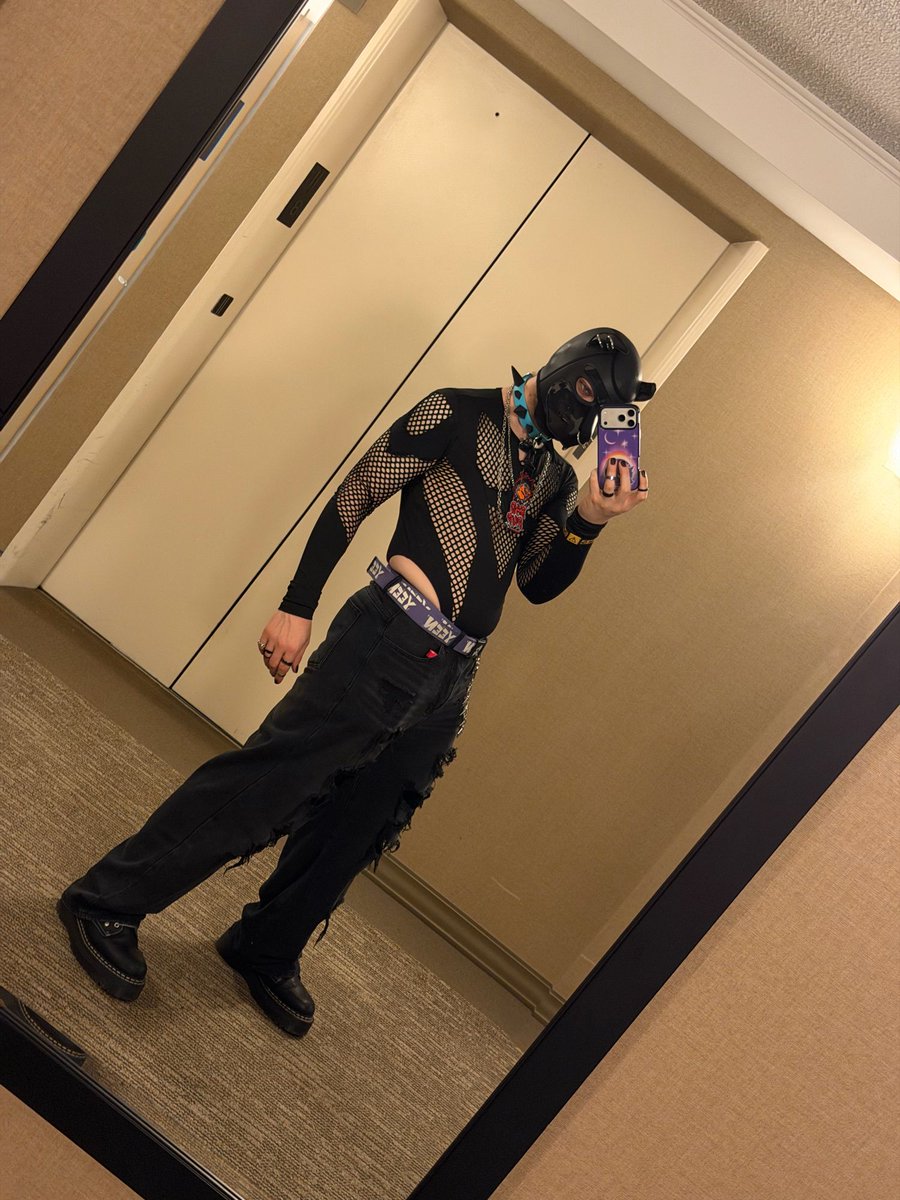 tanksden's tweet photo. 🔞Welcome to Tank’s Den 🐶
Pierced alt puppy showing off in masks, gear, skirts, and occasionally much less.

Full solo videos, photo sets, behind-the-scenes posts, and regular updates over on OF.

Puppy’s been busy filling the Den ↓
https://t.co/0zvvkQC39f https://t.co/LJdOqdx824