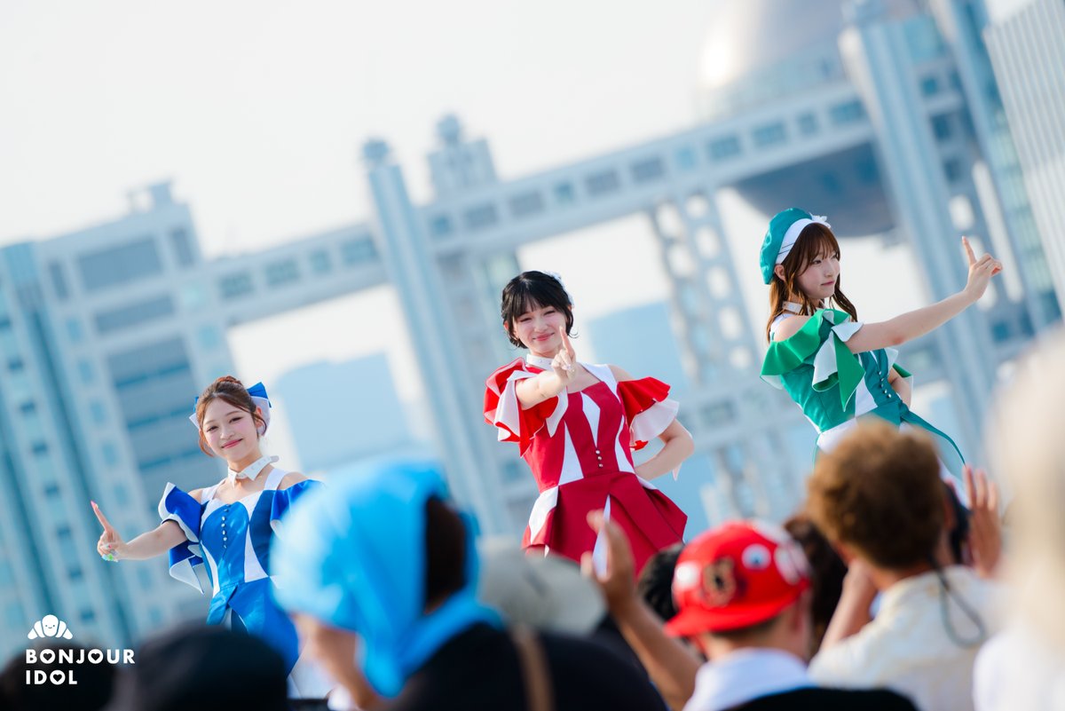 bonjour_idol's tweet photo. 【#TIF2026 - Saturday】

As regular guests at TOKYO IDOL FESTIVAL, Task have Fun hyped up the SKY STAGE with their catchy tunes! 🌟

@TaskhaveFun_ST @TIP_TIF_staff 
#TaskhaveFun #BonjourIdol https://t.co/zgcOR0BHLn