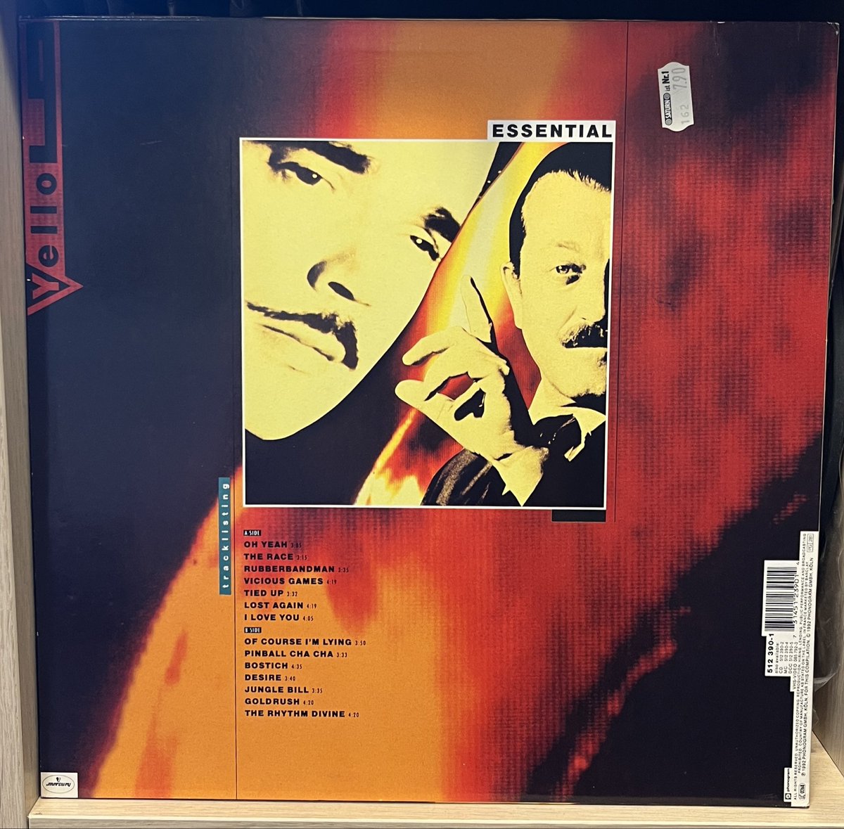 iheld_your_jaws's tweet photo. #VinylRecords #VinylAddict #nowspinning #Electronic #SynthPop #Yello Два очень добрых швейцарских дядьки с легкой придурью:) https://t.co/XBxxek7BqA
