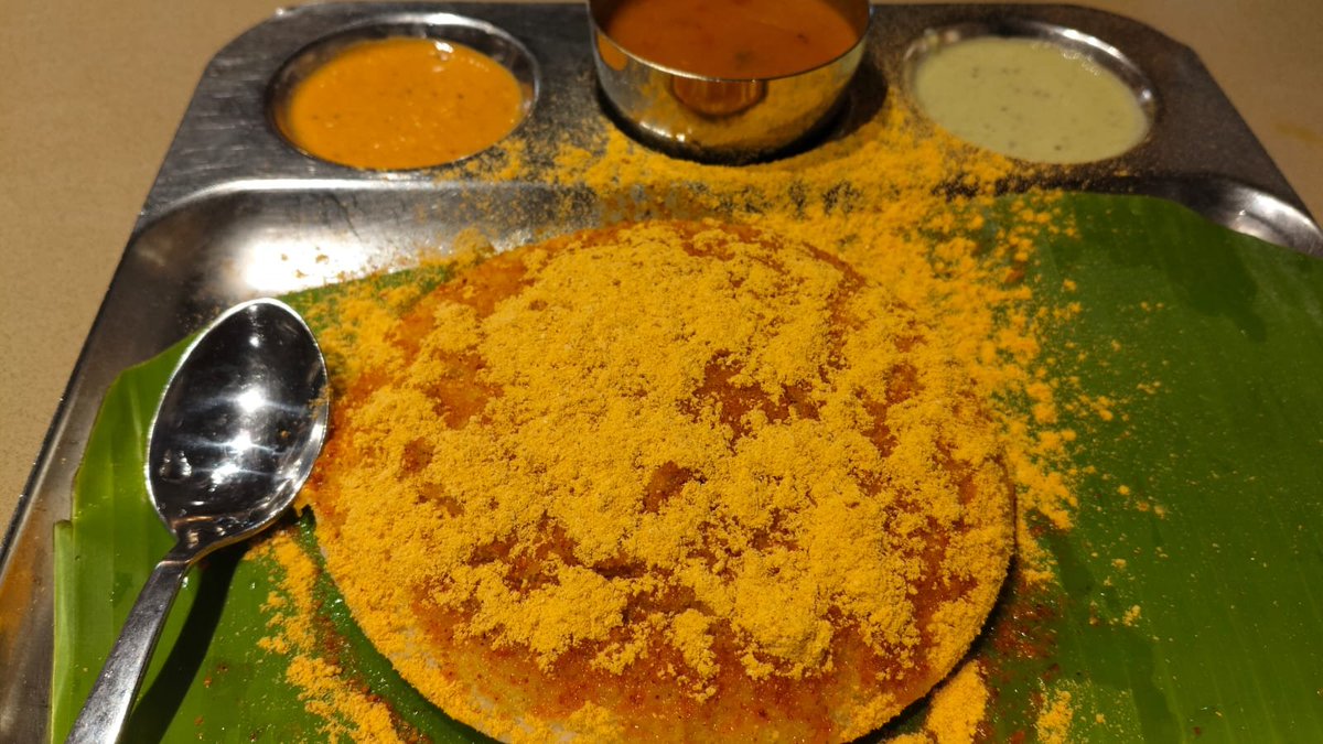 Gopins77's tweet photo. Vaanga fraands .... 

#Saturday evening na #Dosai time

#Teamsoru https://t.co/wfu24cZOZK