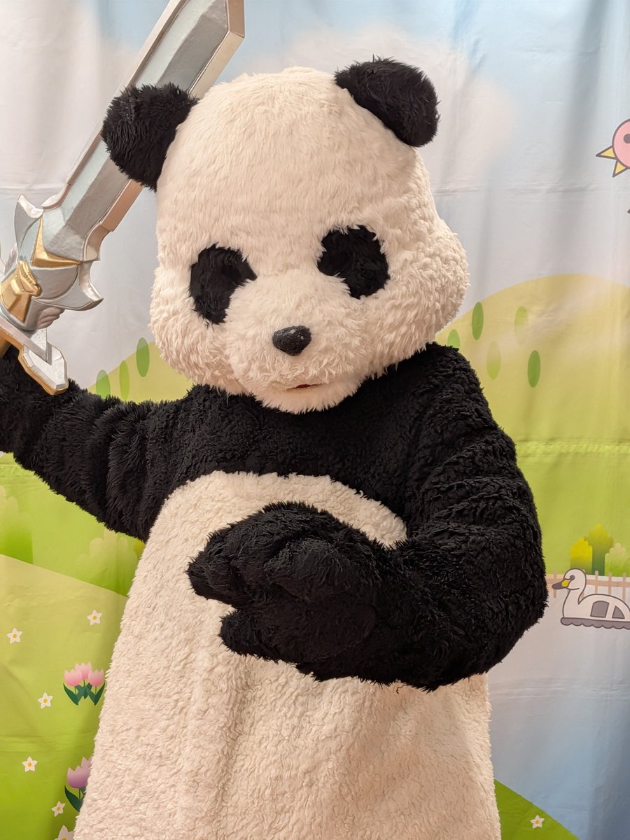chokogroup's tweet photo. #フォトクラブ 
パンダくん
剣を持てば竹だってバッサバッサさ。 https://t.co/uM3qN4AKox
