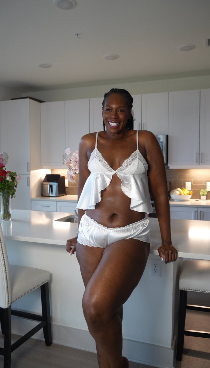 chocolateebonyg's tweet photo. Just blessing your timeline with some chocolate 🍫 https://t.co/OkTdygibxk