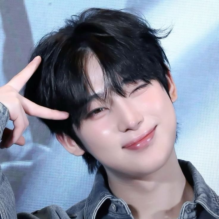 jjongBerry7's tweet photo. ENGENEs, let's join this trend💗
Passed by @JakeySim_07 🌷

★My Enhypen member 
★My Enhypen friend 
★My Enhypen boyfriend
★My Enhypen crush

OMG I LOVE MY PIN📌
 
~ Anyone can join 🍓

ENHYPEN ARE NOT MACHINES
#BELIFT_Prioritize_Artists_Health
#Boycott_HYBE_For_Exploitation https://t.co/zsmMSZ7EYm
