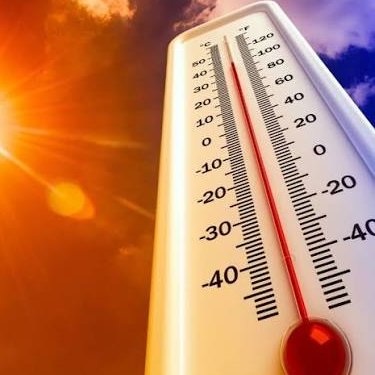 hombredeltiempo's tweet photo. RECORD:
Ya es un poco superfluo esto pero hoy cayeron dos récords más.
Las mayores temperaturas mínimas medidas en AGOSTO para:
#Lima-#Callao con 21.6°C
#Piura con 23.3°C https://t.co/vsqy1CFXpu