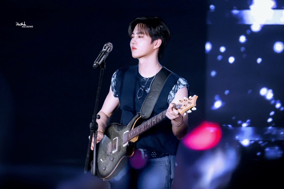 ikoshdo_522's tweet photo. 260801 Ganzberg Super Idol my love
#SUHO #수호 #준면 #スホ
#suho_in_cambodia @weareoneEXO https://t.co/0m1ZuMF1bu