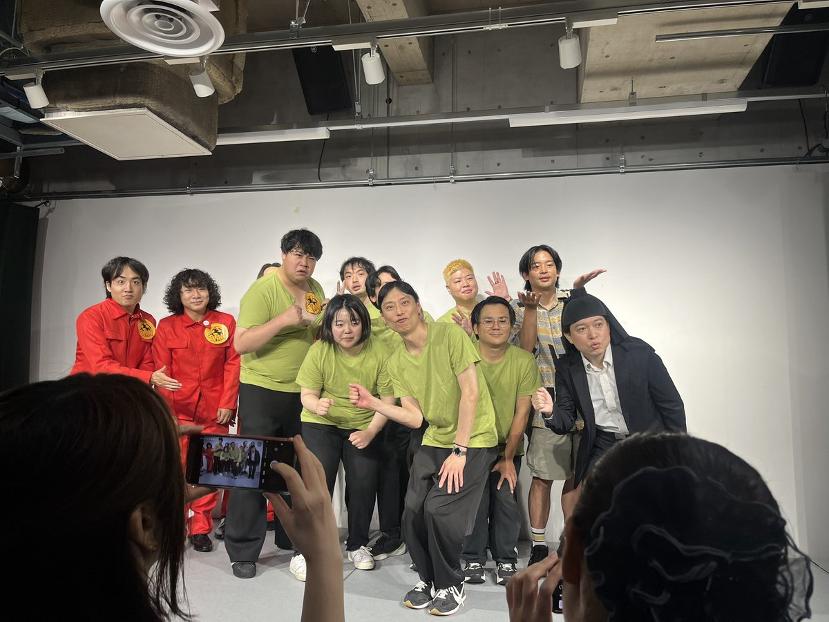 PeachRyosei's tweet photo. あさひさんの「不死鳥」観てきました！
全部面白すぎて、楽しすぎた90分。演劇もコントも全部ずっと笑ってました🤣
今このタイミングで見れてよかった！
また次も絶対見たい。。

＃あさひ反逆軍
#あさひ単独公演
#不死鳥 https://t.co/hP9IkJoOmY
