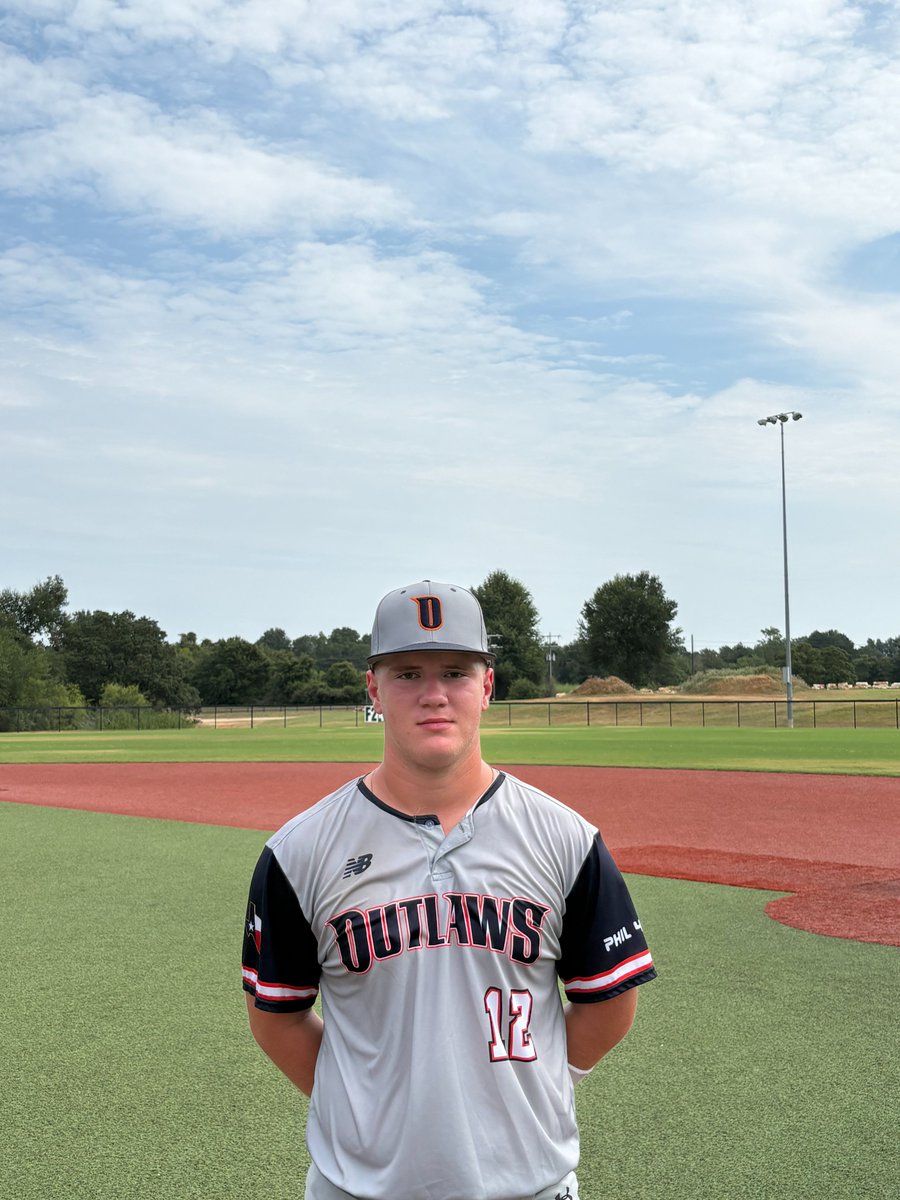 FiveToolTexas's tweet photo. F: @OutlawsSetx 2027/2028 17, South Texas Twelve Black 2027 7
PoG: @kadenrip2009 1-3, 2B, 2 RBI, 2R https://t.co/JlppvCIxih