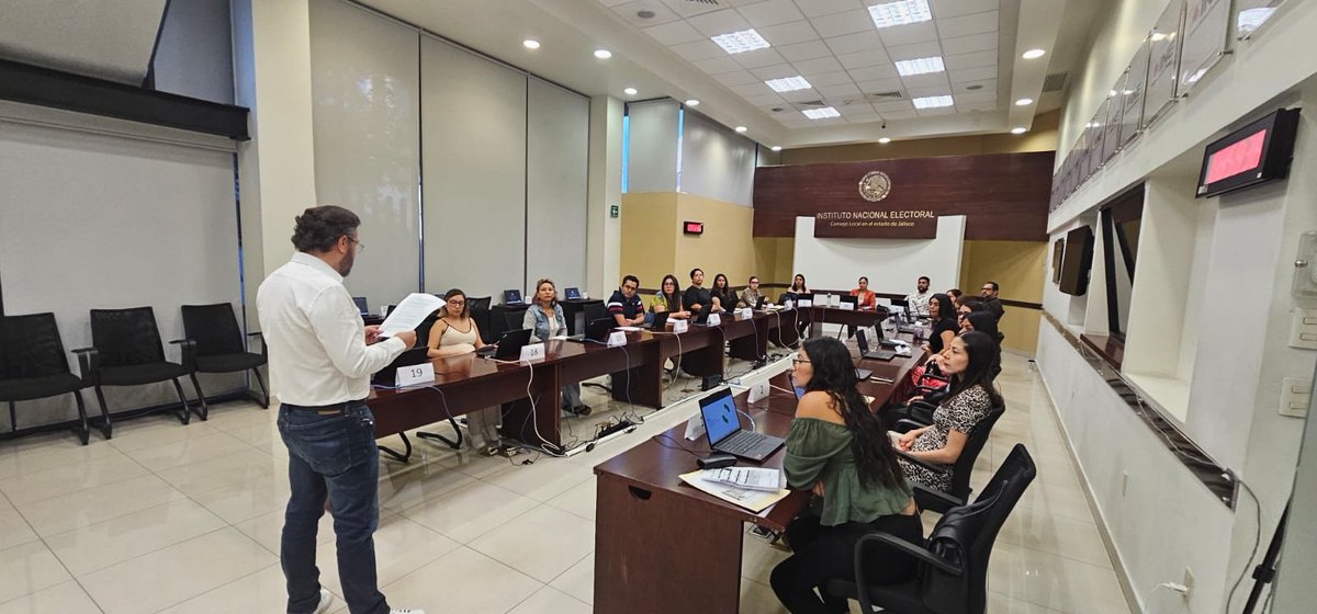 INEJALISCO's tweet photo. Hoy se lleva a cabo la aplicación del examen psicométrico para las y los aspirantes del Concurso Público 2026, serán 3 turnos, de una hora cada uno. https://t.co/GooA9EQI4D