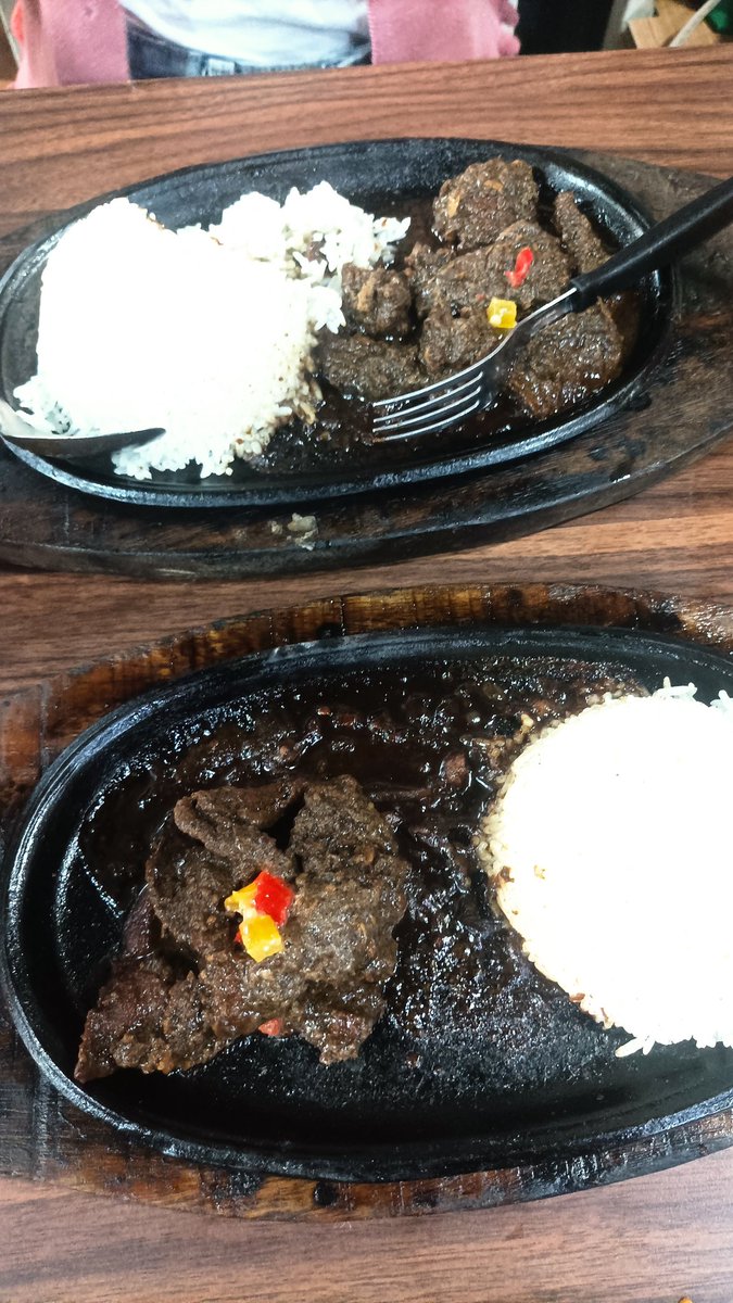 nandapea13's tweet photo. Nasi cahaya wkwk https://t.co/iaJg9hsI3L