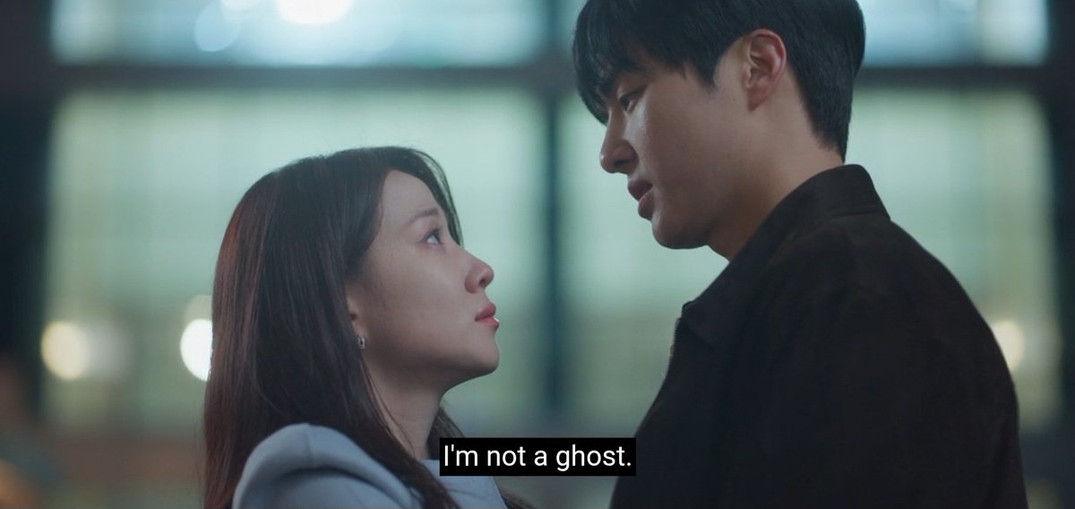 BluKimchiKdrama's tweet photo. This is definitely kdrama logic because this doesn't make any sense, medically 😂

#SpookyInLove #SpookyInLoveEp5 https://t.co/KQ6vUAC6PS