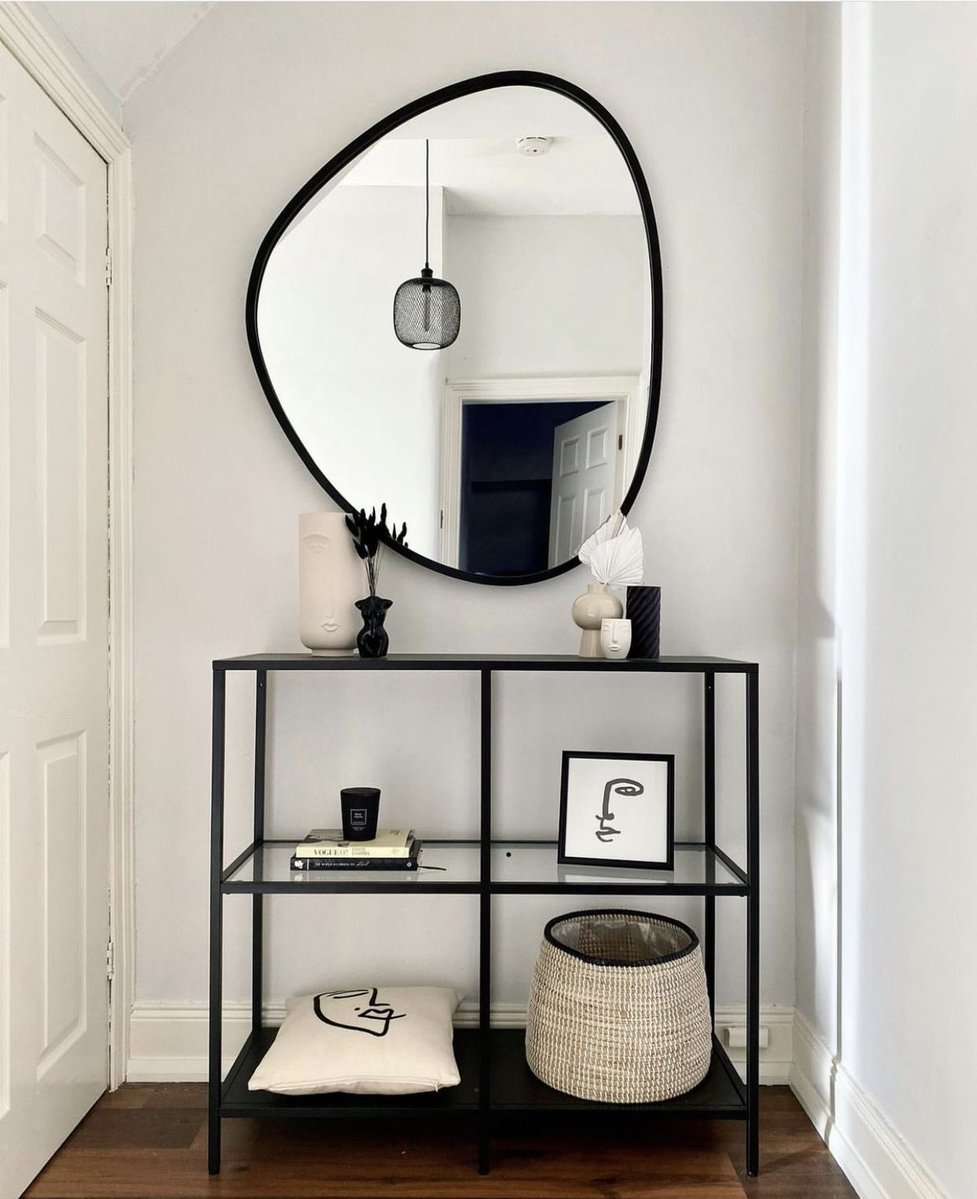 Olivesbeddings's tweet photo. Hallway Console🪚🛠️

Elevate your living space with the elegance of Olivesbeddings and interiors✨

Indulge in furniture designed to match your taste and elevate your lifestyle.

Send us a DM or call 08150804809, 09121962363 to place your order today. https://t.co/ZKmKgMGxb4