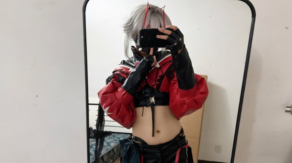 Fromtheghos's tweet photo. 重生之我是三角洲Donk #成都 #三角洲 #伪娘 https://t.co/RfGcsk6bCO
