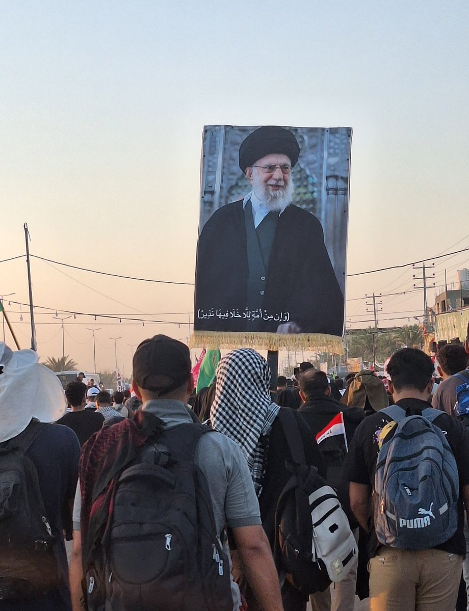 unii_dev's tweet photo. یه گوشه از زیبایی‌های طریق حسین
#رستاخیز_امت https://t.co/LzdpAI9XLE