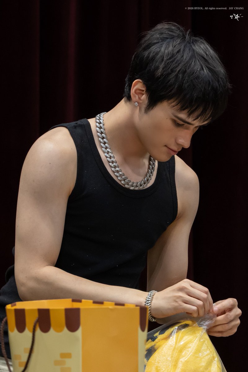 byeoljay0308's tweet photo. 260801 점프업

U so hot

#JAYCHANG #제이창
#ONEPACT #원팩트 https://t.co/X1eVwXrlb4