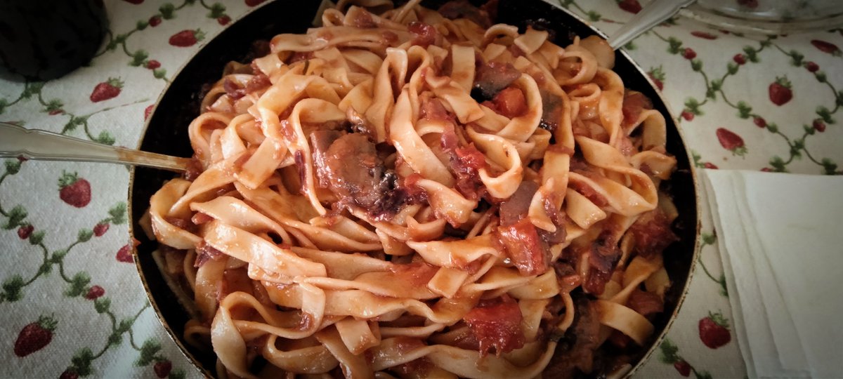 dannynatur's tweet photo. I love cooking naked and I'm good at it. You can see me in action here: https://t.co/tISpeHBhGX 

#dannynatur #naturism #nakedcooking #cosenza #calabria https://t.co/VppVhf75Ak