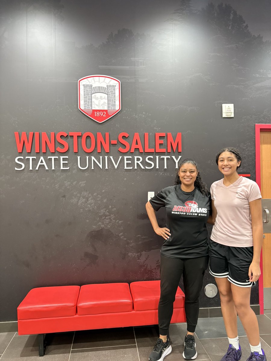 704Hooper_Ava's tweet photo. Another day of elite skills training at @Rams_BBall in Winston Salem!! So much fun while still being put to the test. 

Glad I got to come and work on my game! Thank you Coaches!! https://t.co/CakECbHCEd