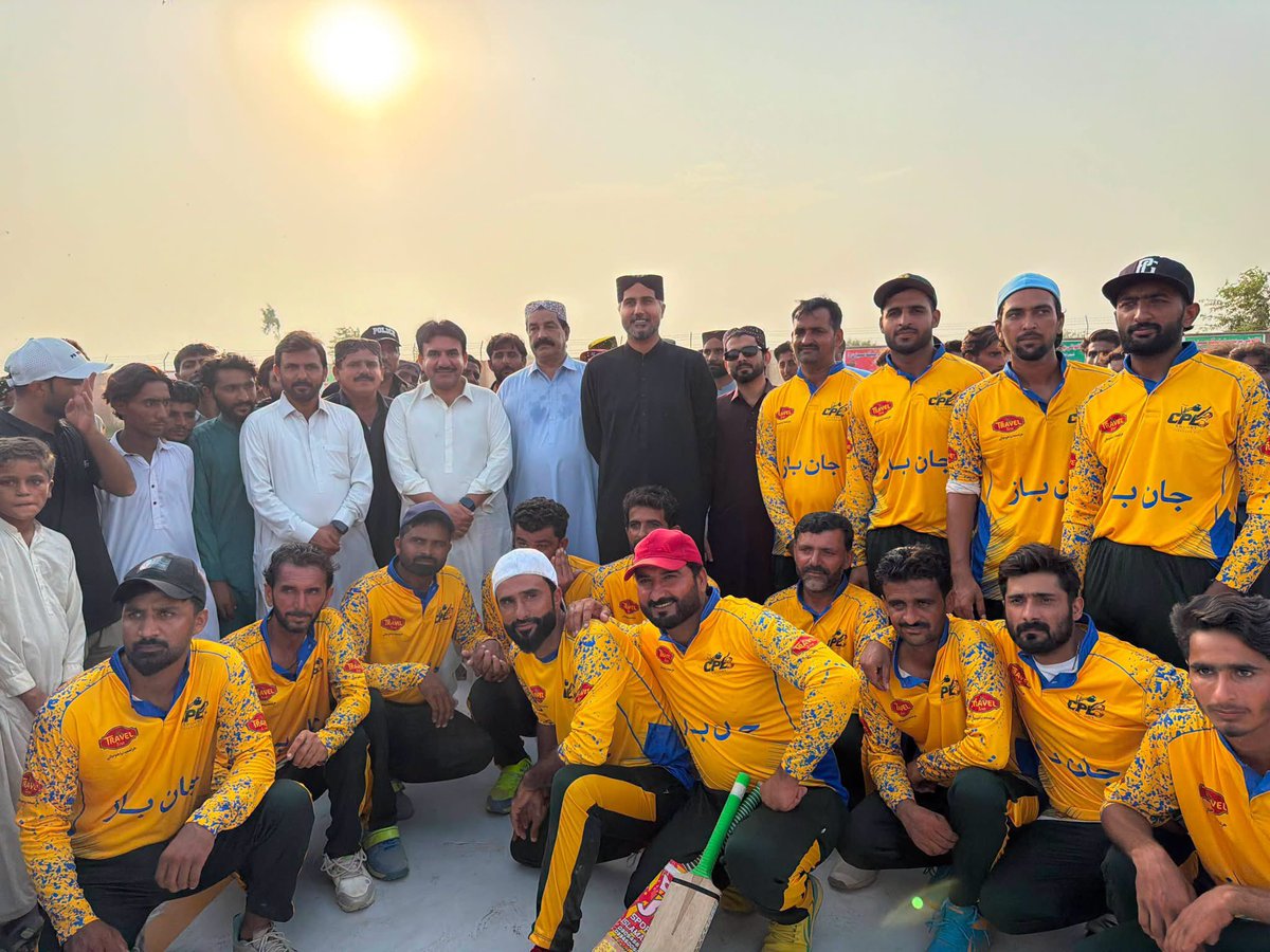 BangulKhanMahar's tweet photo. Pleased to inaugurate the SPL Cricket League Tournament at Village Panho Khan Mazari near Mureed Shakh.

Thank you to Sardar Aftab Ahmed Khan Mazari for the warm reception
#Cricket #Ghotki #Sports #DistrictCouncilGhotki https://t.co/RIVyEFHooB