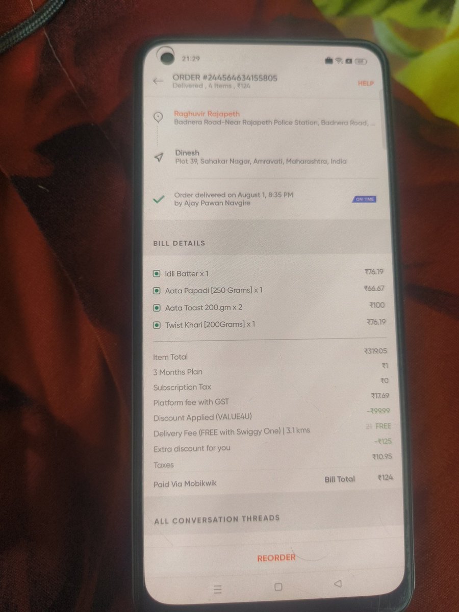 idinnu0312's tweet photo. @Swiggy @SwiggyCares  item Missing but your ai bot closing chat again again https://t.co/zKWwupwdZu