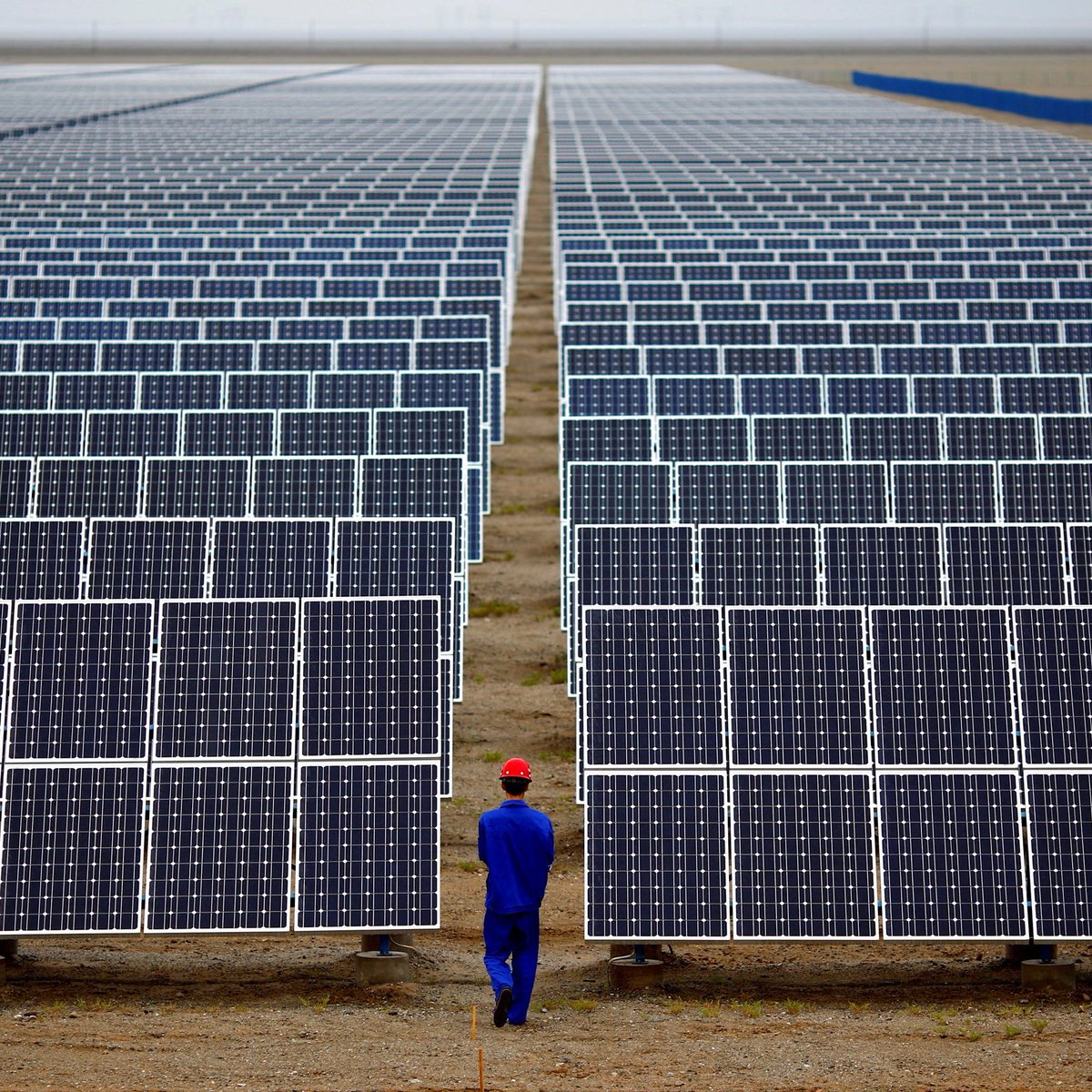 BRICSinfo's tweet photo. JUST IN: 🇺🇸🇨🇳 Elon Musk says "China's biggest growth in electricity has come from solar, which has by far the highest potential." https://t.co/Y8Z2xpTt8P