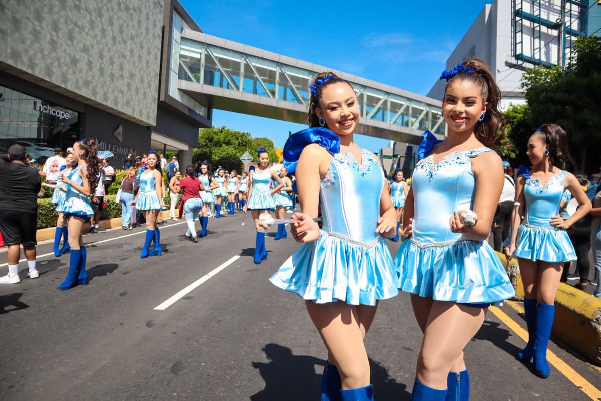 marioduran's tweet photo. ¡El ambiente está increíble!

Aún estás a tiempo de venir y disfrutar de las fiestas más esperadas de El Salvador.🥳 https://t.co/EW6SiaBt4D