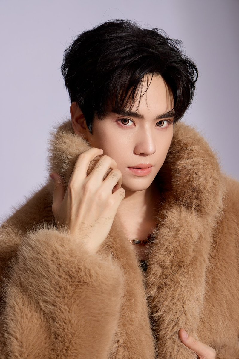 Tee_Jaruji tweet picture
