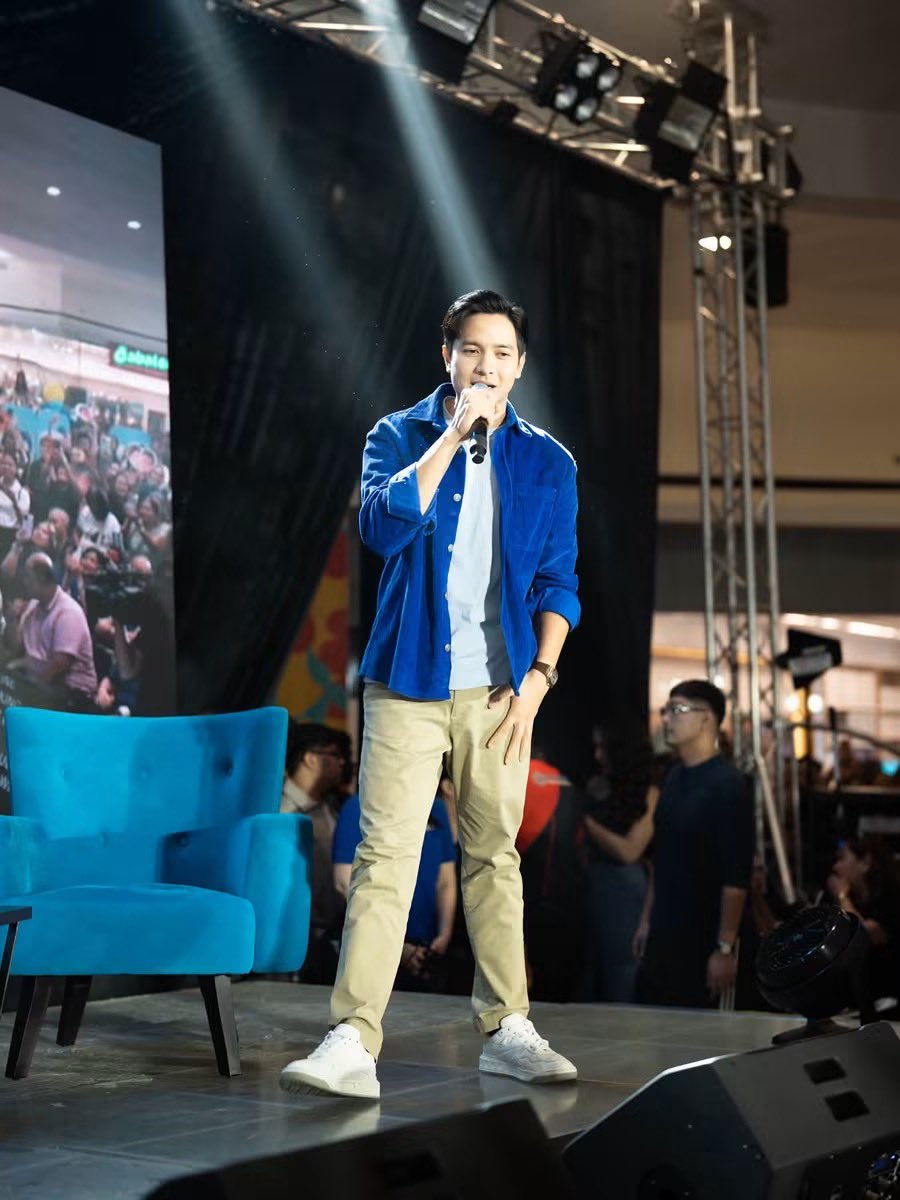 Itsmeraine85092's tweet photo. SOOOO GWAPO 🫠😭💙

@aldenrichards02  
#LSCelebration 
#LoveSiargao
#ALDENRichards
ALDENFiestaTo SiargaoSaturday

📷 sparkle fb https://t.co/tLT28yf0CC