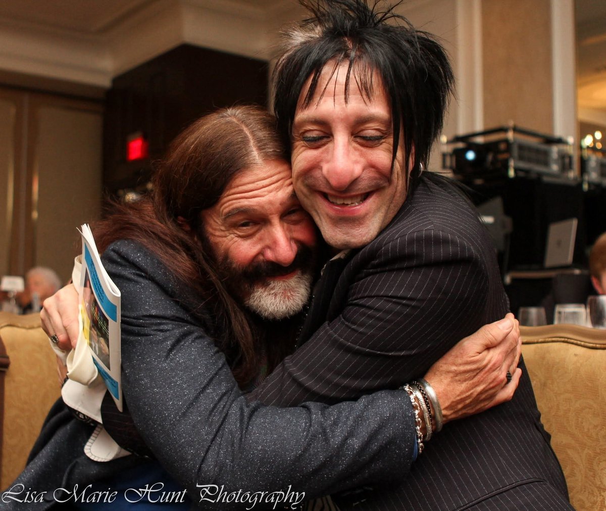 jackybambam933's tweet photo. GOD BLESS PIERRE ROBERT 🖤🖤🖤
xoxoxo BAMBAM https://t.co/X62xJ5wKVP