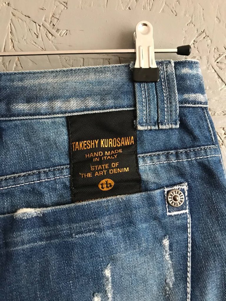 Moshe_Meso's tweet photo. Takeshi Kurosawa  Jeans once had us gents on a choke hold 🥲

Then they just disappeared 🤷‍♂️ https://t.co/VSE7tnuenP